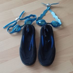 Water Shoes Size 5 with 2 Pairs of Swin Goggles